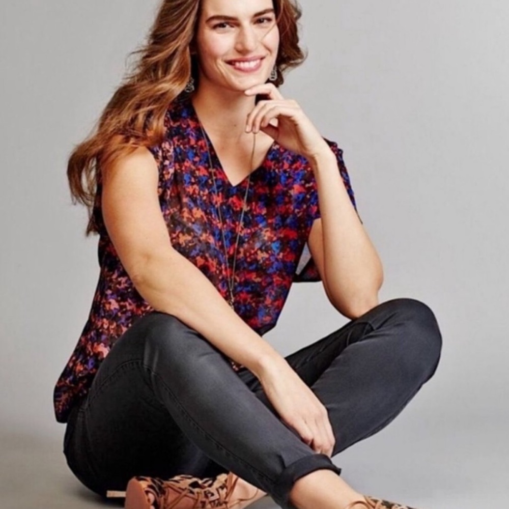 CAbi Patterned Blouse w Belt